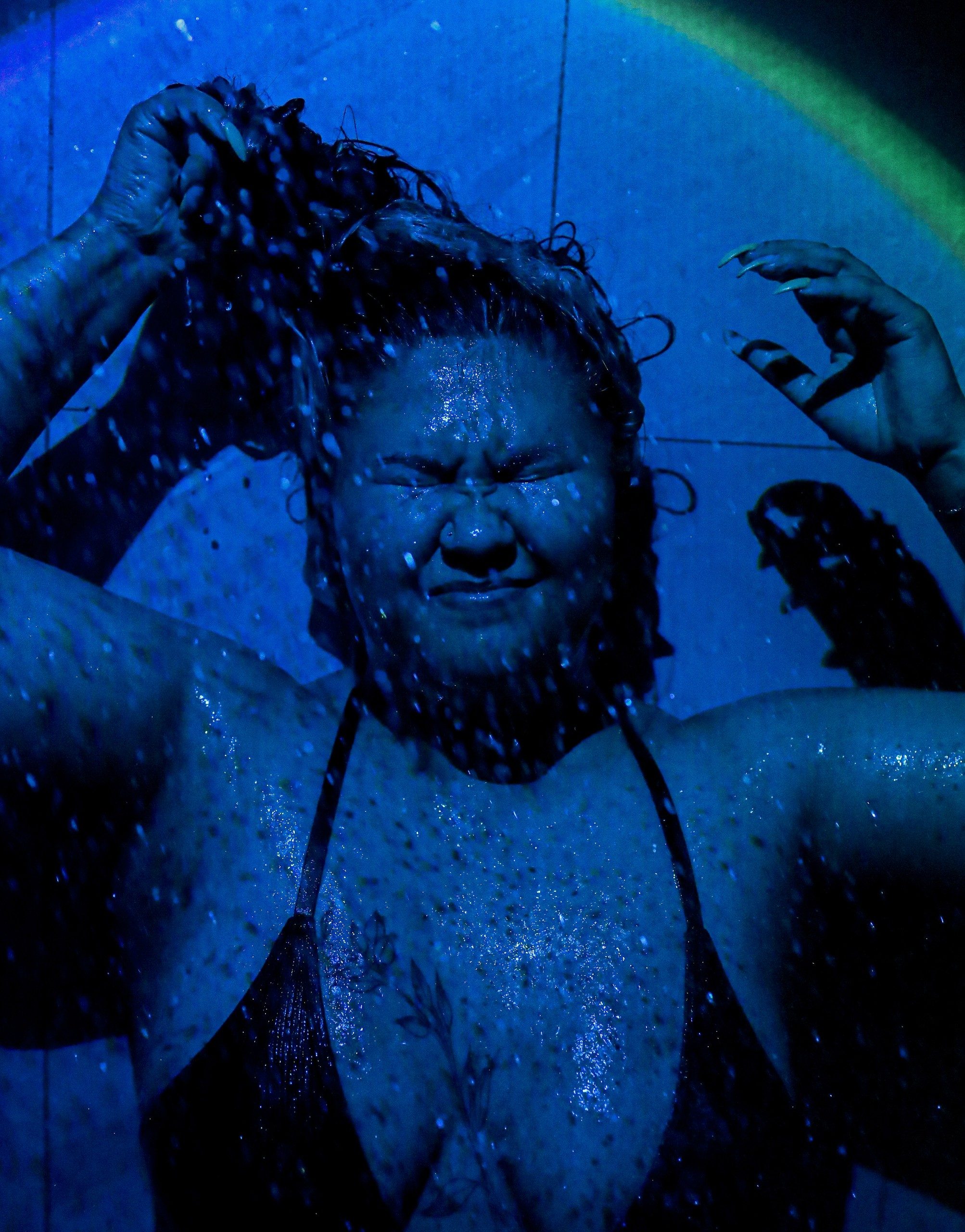 Color Showers: I decided to take my friend into the water. I showered her with light as well as the obvious water to bring the scene to life.
